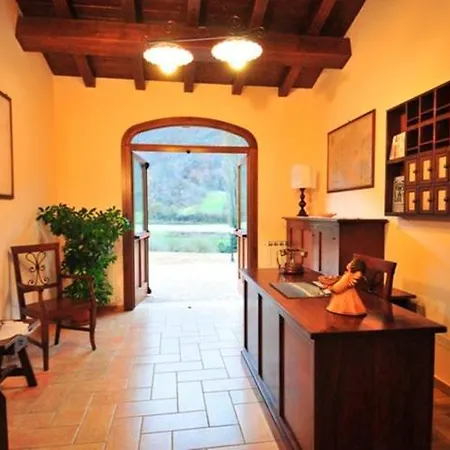 Azienda Agrituristica La Valle Del Sambuco Farm stay